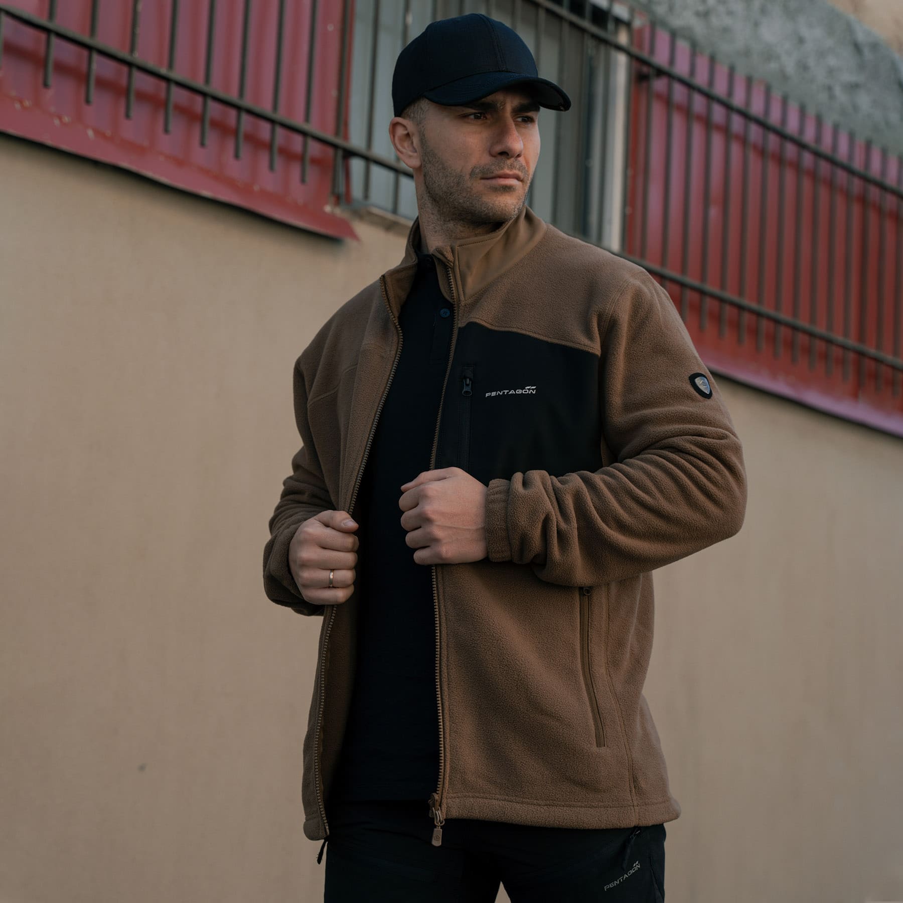 Athos 2.0 Fleece Sweater Detail